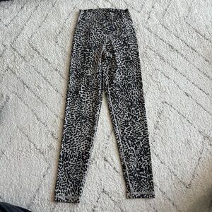 OFFLINE by Aerie Real Me Xtra High Waisted Legging Leopard Print